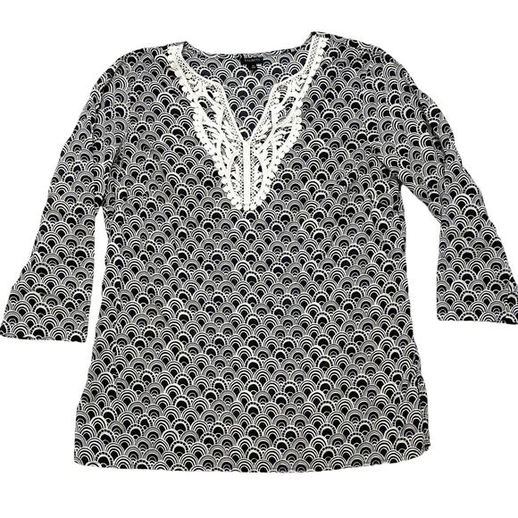 TALBOTS Black White Scalloped Print Crochet Detail Popover Blouse Medium 3/4 - Picture 4 of 11